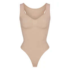 SEAMLESS SCULPT SCOOP NECK THONG BODYSUIT |-Skims Online