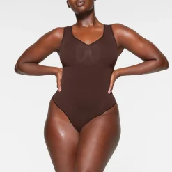 SEAMLESS SCULPT SCOOP NECK THONG BODYSUIT |-Skims Discount