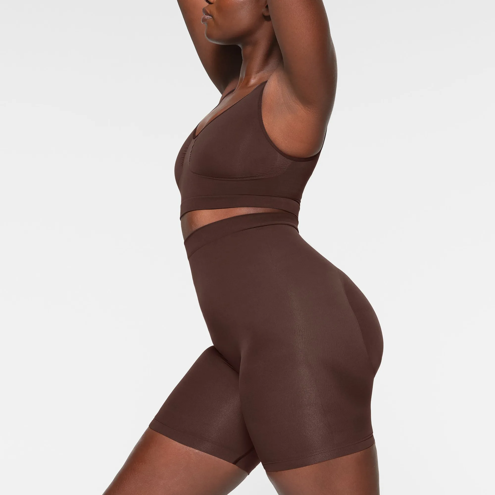 SEAMLESS SCULPT SCOOP PLUNGE BRALETTE |-Skims Outlet