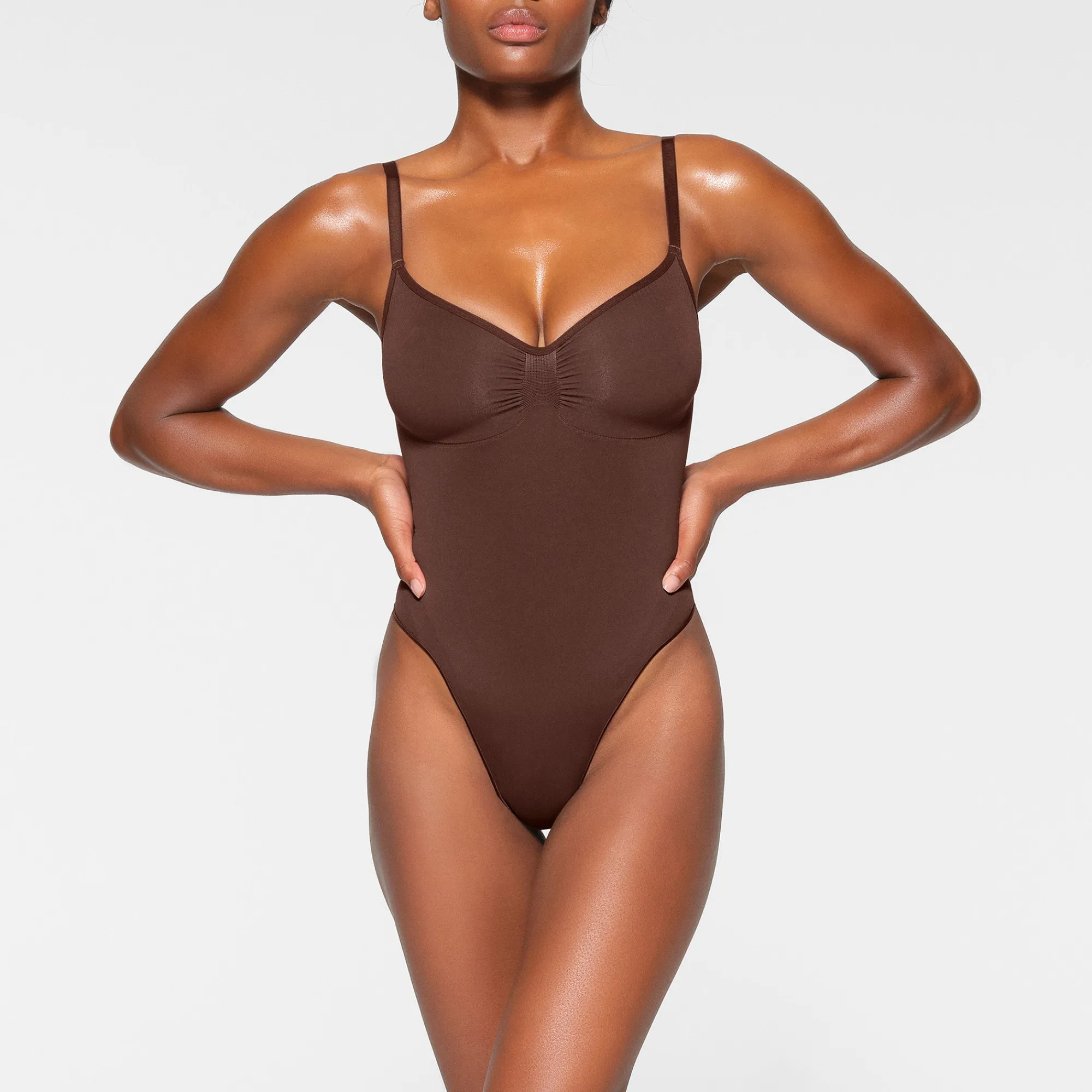 SEAMLESS SCULPT THONG BODYSUIT |-Skims Hot