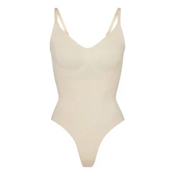 SEAMLESS SCULPT THONG BODYSUIT |-Skims New
