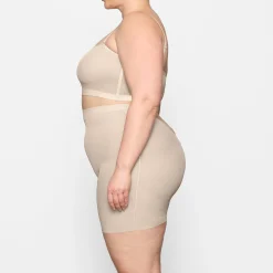 SHEER SCULPT LOW BACK SHORT |-Skims Fashion