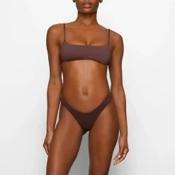 SIGNATURE SWIM MICRO SCOOP BIKINI TOP |-Skims New