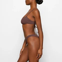 SIGNATURE SWIM MICRO SCOOP BIKINI TOP |-Skims New