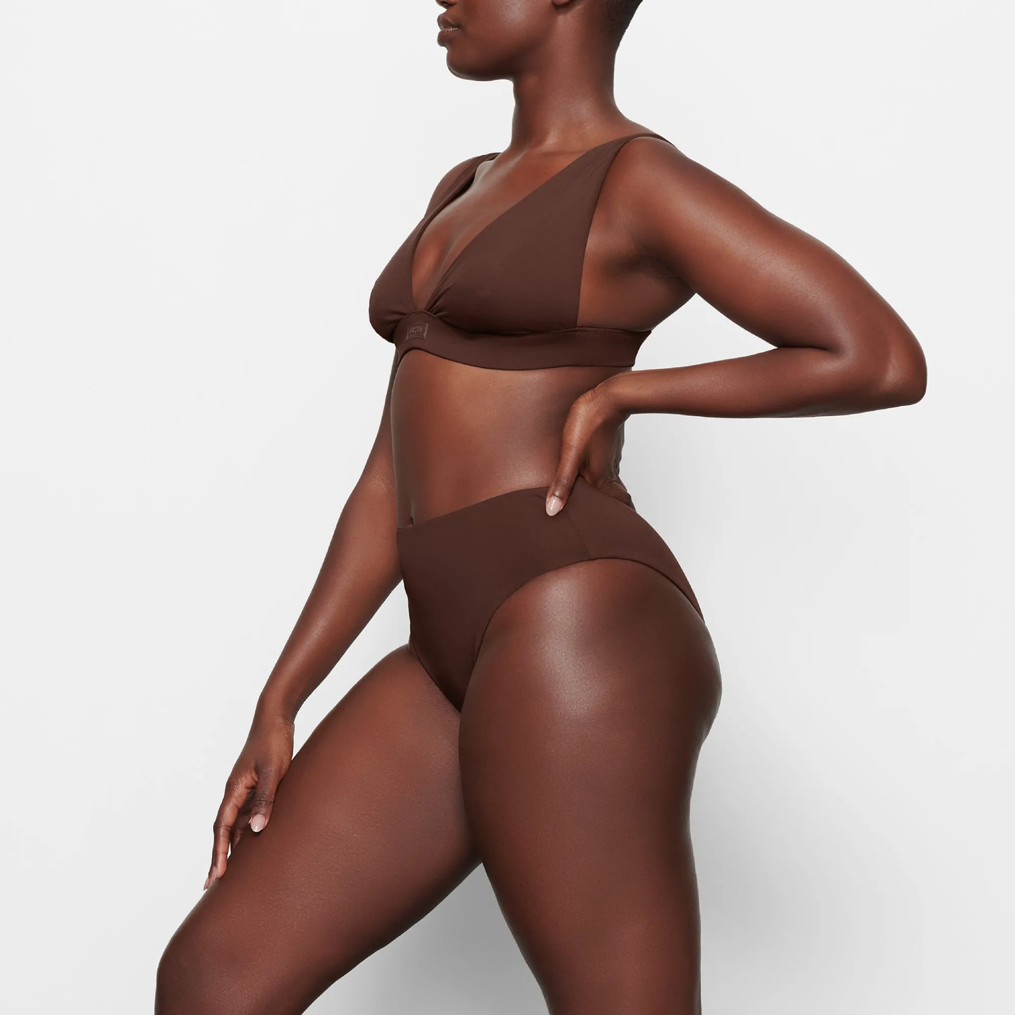 SIGNATURE SWIM PLUNGE BIKINI TOP |-Skims Outlet