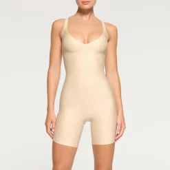 BODY UNLINED PLUNGE MID THIGH BODYSUIT |-Skims Fashion