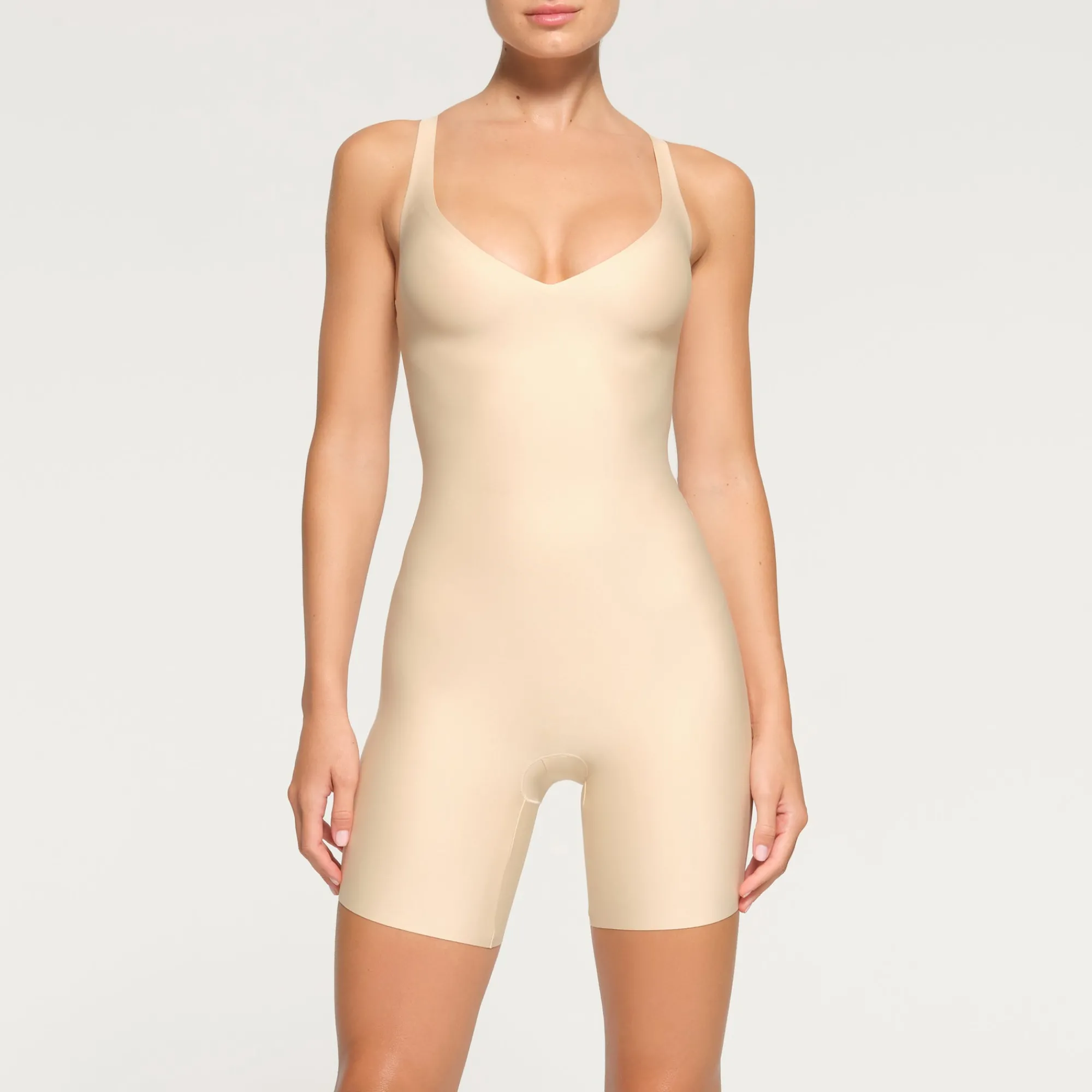 BODY UNLINED PLUNGE MID THIGH BODYSUIT |-Skims Fashion
