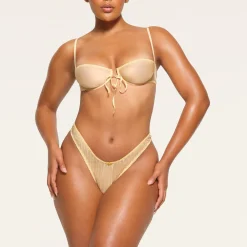 ROMANCE DIPPED THONG |-Skims Hot