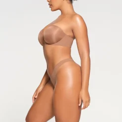 ULTIMATE BRA STRAPLESS PUSH-UP BRA |-Skims Fashion