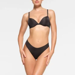 ULTIMATE BRA TEARDROP PUSH-UP BRA |-Skims Clearance