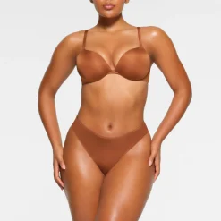 ULTIMATE BRA TEARDROP PUSH-UP BRA |-Skims Hot