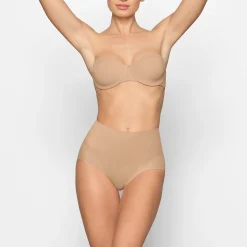 SMOOTHING INTIMATES HIGH-WAISTED BRIEF |-Skims Clearance