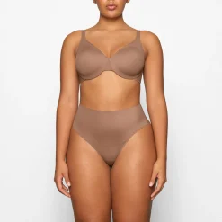 SMOOTHING INTIMATES UNLINED FULL COVERAGE BRA |-Skims Best