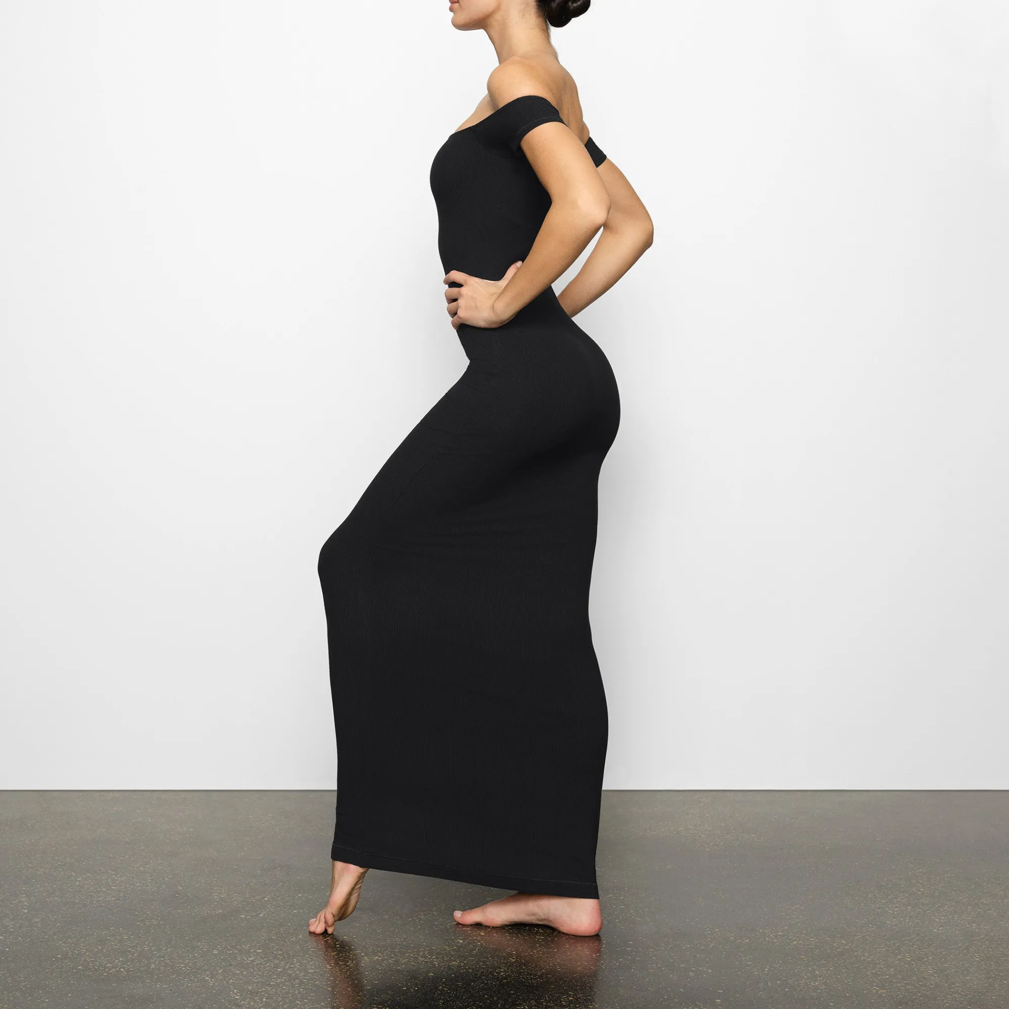 SOFT LOUNGE OFF THE SHOULDER DRESS |-Skims Clearance