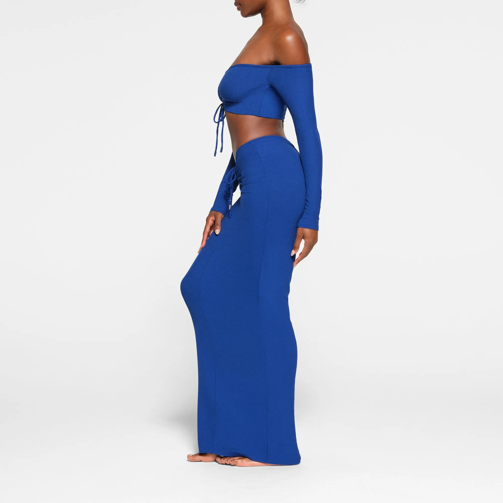 SOFT LOUNGE RUCHED LONG SLEEVE CROP TOP |-Skims Fashion