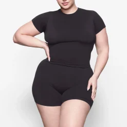 SOFT SMOOTHING SEAMLESS T-SHIRT |-Skims Outlet