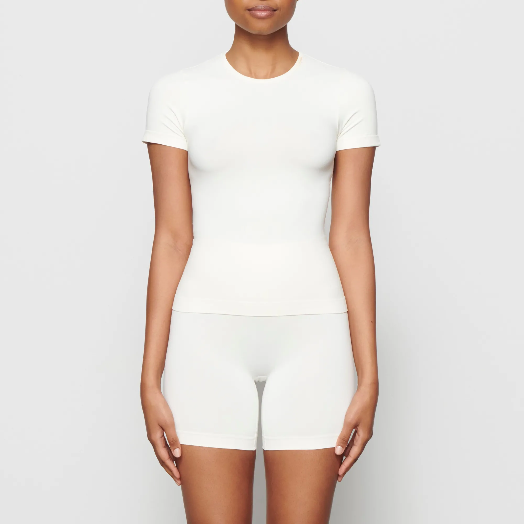 SOFT SMOOTHING SEAMLESS T-SHIRT |-Skims Sale