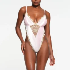 VELVET LACE TEDDY | CHERRY BLOSSOM-Skims Clearance