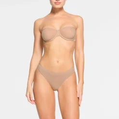 WEIGHTLESS STRAPLESS BRA |-Skims Best