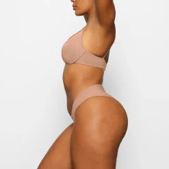 WIRELESS FORM PUSH-UP PLUNGE BRA |-Skims Discount