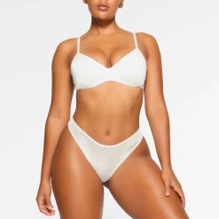 WIRELESS FORM PUSH-UP PLUNGE BRA |-Skims Best