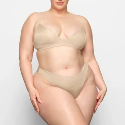WIRELESS FORM T-SHIRT DEMI BRA |-Skims Discount