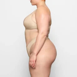 WIRELESS FORM T-SHIRT DEMI BRA |-Skims Discount